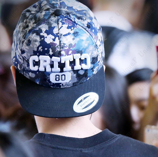 2015 ο м ߱ ڿ ڿ  EXO   а   ĸ unihip    /2015 New fashion baseball caps EXO camouflage letters CRITIC snapback cap unihi